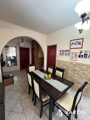 Eladó családi ház, Bocskaikerten 99 M Ft, 4 szobás