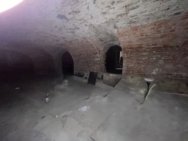 Eladó ipari ingatlan, Budapesten, VI. kerületben 170 M Ft