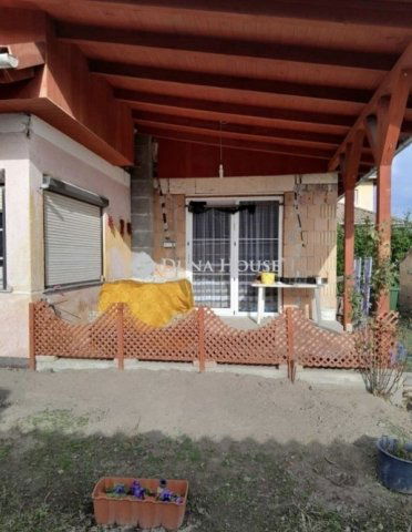 Eladó családi ház, Kulcson 39 M Ft, 3 szobás