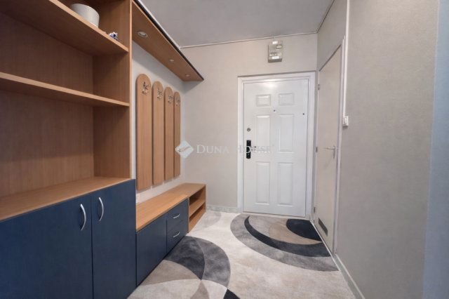 Eladó panellakás, Pécsett, Lahti utcában 58.49 M Ft, 3 szobás