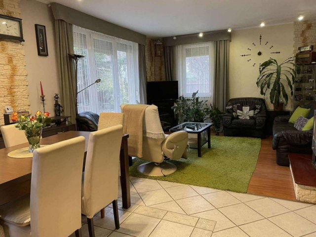 Eladó téglalakás, Pilisvörösváron 129 M Ft, 4 szobás