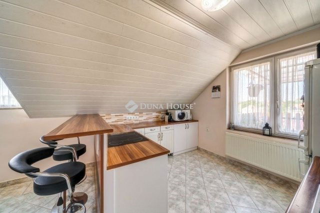 Eladó téglalakás, Budapesten, XVII. kerületben 84.9 M Ft