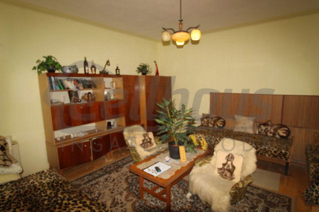 Eladó családi ház, Celldömölkön 19.99 M Ft, 1 szobás