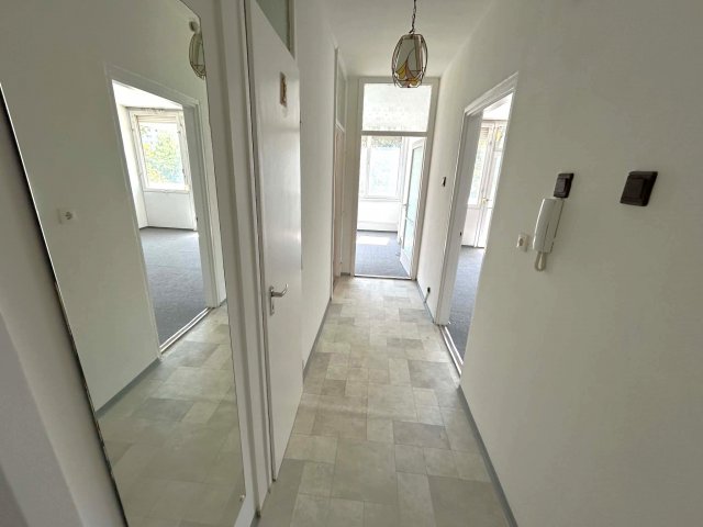 Eladó téglalakás, Szombathelyen, Váci Mihály utcában 36.9 M Ft