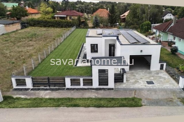 Eladó családi ház, Gencsapátiban 116 M Ft, 3 szobás