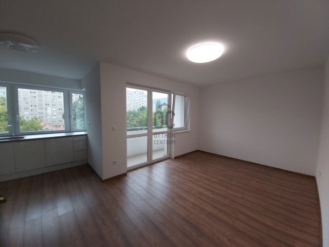 Kiadó téglalakás, albérlet, Budapesten, III. kerületben