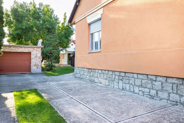 Eladó családi ház, Miskolcon, Testvériség utcában 66.9 M Ft