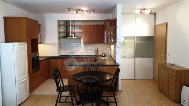 Kiadó téglalakás, albérlet, IX. kerületben, Tóth Kálmán utcában