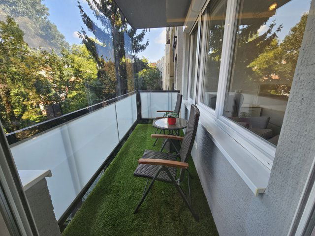 Kiadó téglalakás, albérlet, Budapesten, I. kerületben, 3 szobás