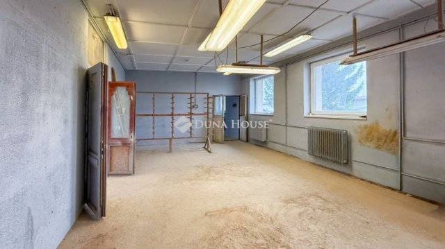 Kiadó ipari ingatlan, Miskolcon 1143 E Ft / hó