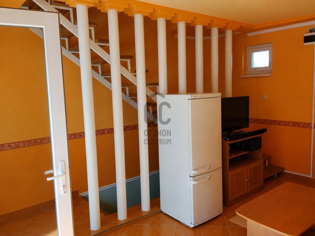 Eladó nyaraló, Balatonlelleén 46.99 M Ft, 2 szobás