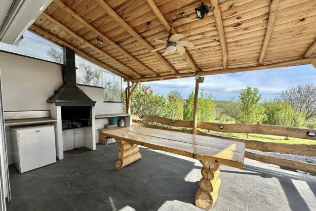 Eladó mezogazdasagi ingatlan, Felsőörsön 74.5 M Ft
