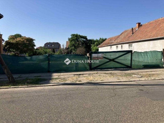 Eladó telek, Baján 26.9 M Ft / költözzbe.hu