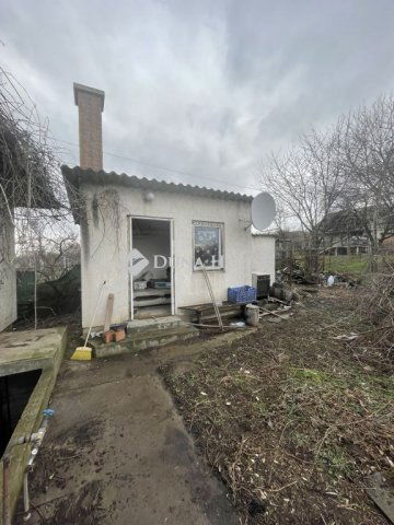 Eladó családi ház, Ecseren, Cvik dűlőn 35.9 M Ft, 1 szobás