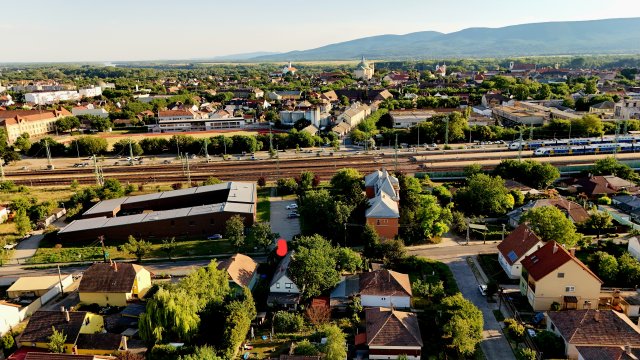 Eladó családi ház, Vácon, Telep utcában 89.9 M Ft, 3+2 szobás