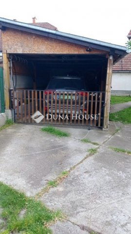 Eladó családi ház, Budapesten, XVI. kerületben 210 M Ft