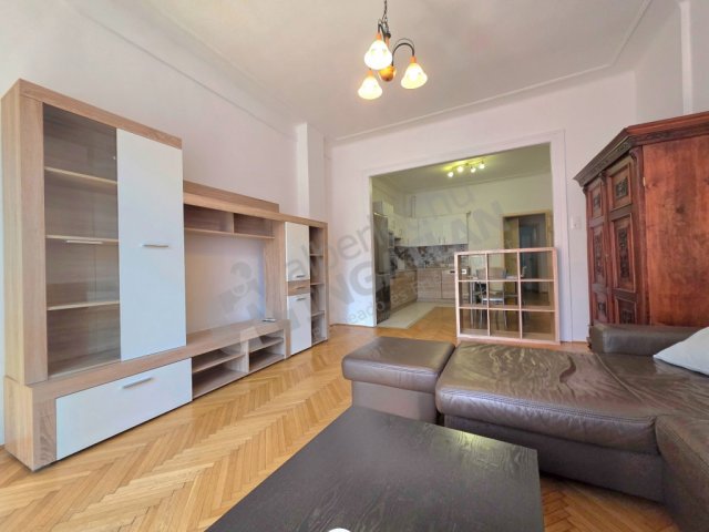 Eladó téglalakás, Budapesten, XIII. kerületben, Pannónia utcában