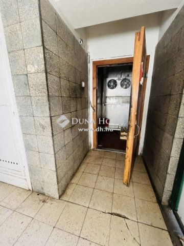 Kiadó üzlethelyiség, Körmenden 250 E Ft / hó