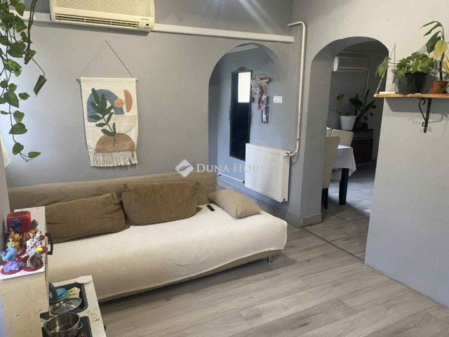 Eladó családi ház, Püspökladányban 42 M Ft, 3 szobás