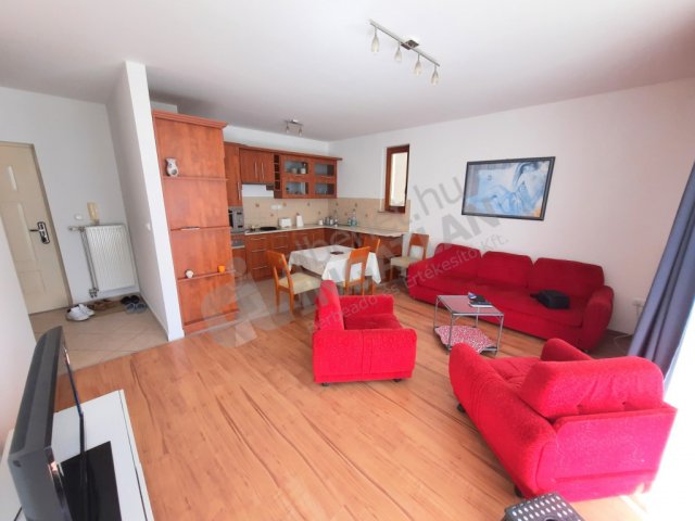 Kiadó téglalakás, albérlet, IX. kerületben, Balázs Béla utcában