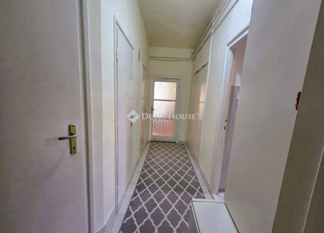 Eladó téglalakás, Szegeden, Fő fasoron 59.59 M Ft, 2 szobás