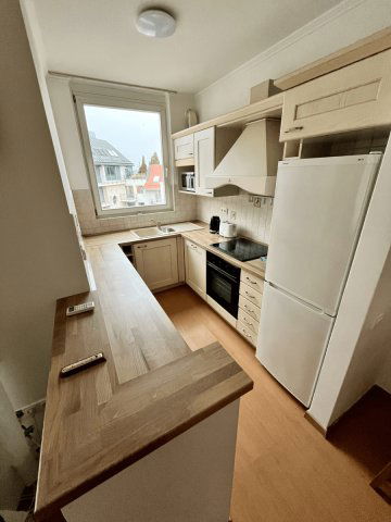 Kiadó téglalakás, albérlet, I. kerületben, Zsolt utcában