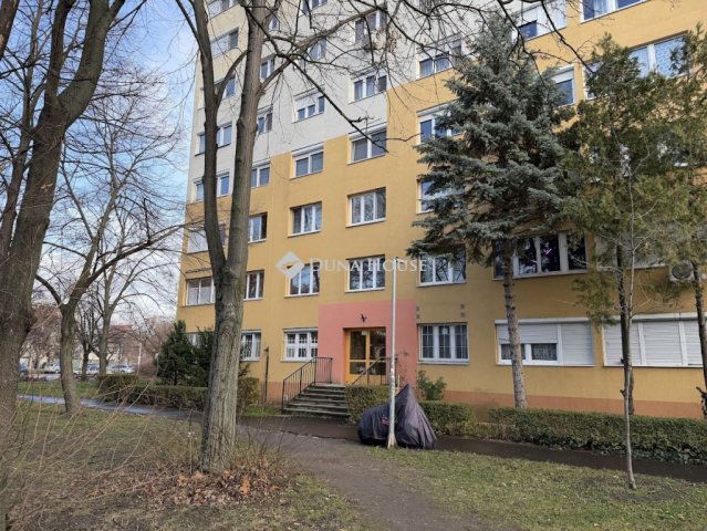 Eladó panellakás, Budapesten, XI. kerületben 57.7 M Ft, 1 szobás