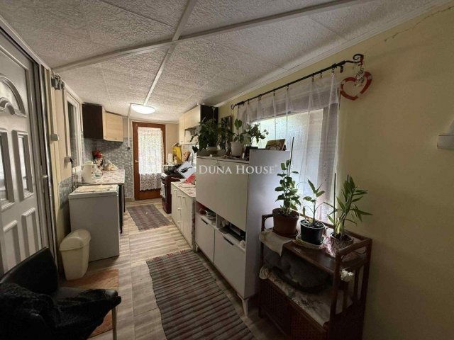 Eladó családi ház, Kecskeméten 37.5 M Ft, 5 szobás