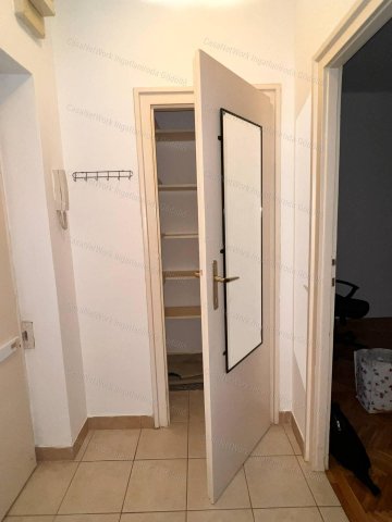 Kiadó téglalakás, albérlet, Gödöllőn 180 E Ft / hó, 2 szobás