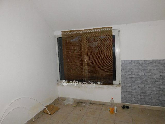 Eladó családi ház, Lánycsókon 9.9 M Ft, 3 szobás