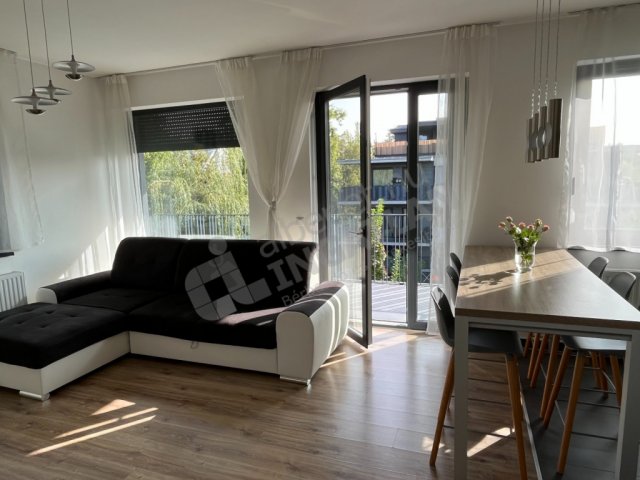 Kiadó téglalakás, albérlet, III. kerületben, Királyok útján