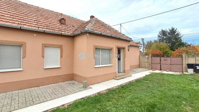 Eladó családi ház, Celldömölkön, Bajcsy-Zsilinszky utcában