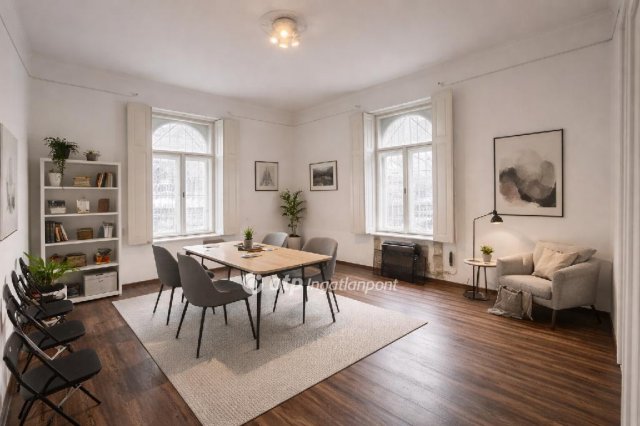 Eladó téglalakás, Budapesten, VI. kerületben 89 M Ft, 3+1 szobás