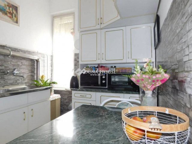 Kiadó téglalakás, albérlet, Kecskeméten 170 E Ft / hó