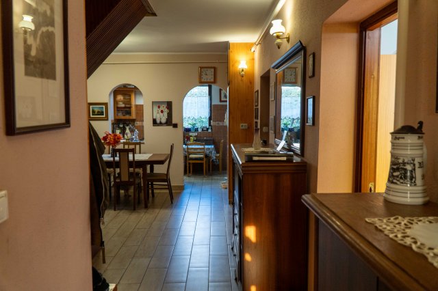 Eladó családi ház, Miskolcon 110 M Ft, 5 szobás