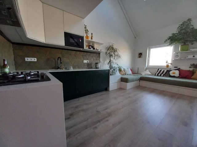 Eladó téglalakás, Budapesten, VI. kerületben, Eötvös utcában