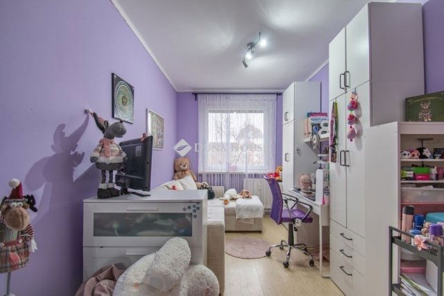 Eladó téglalakás, Budapesten, XVIII. kerületben 82.9 M Ft