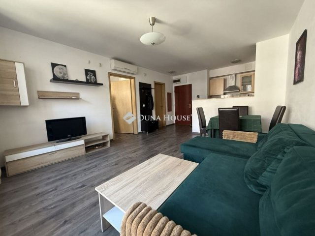 Eladó téglalakás, Budapesten, VII. kerületben 94.5 M Ft