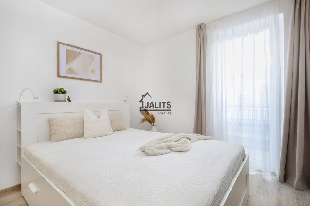 Kiadó téglalakás, albérlet, Budapesten, VI. kerületben