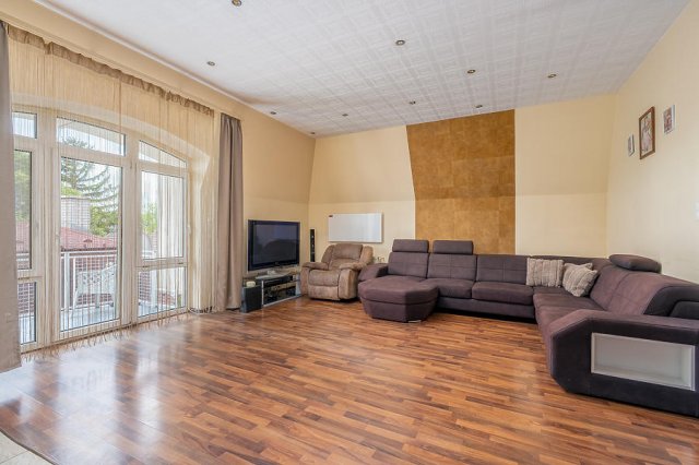 Eladó családi ház, Budapesten, XXI. kerületben 156.9 M Ft