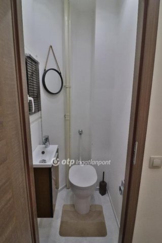 Eladó téglalakás, Budapesten, V. kerületben 165 M Ft, 3 szobás