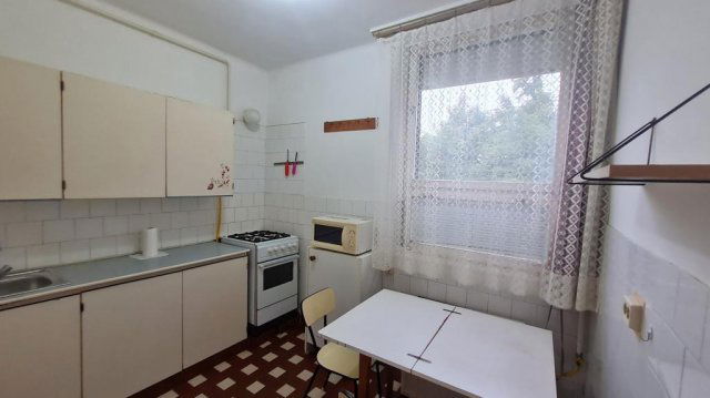 Kiadó téglalakás, albérlet, Debrecenben 200 E Ft / hó