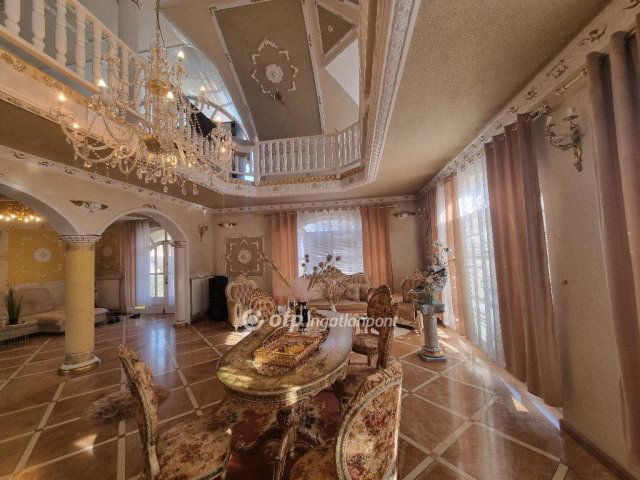 Eladó családi ház, Érden 185 M Ft, 4 szobás