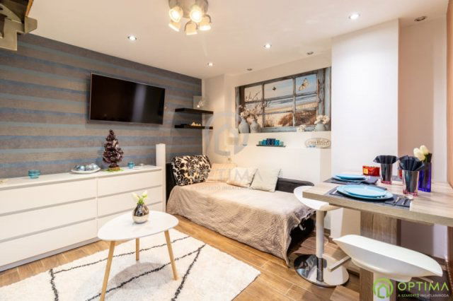 Eladó téglalakás, Budapesten, VII. kerületben, Damjanich utcában