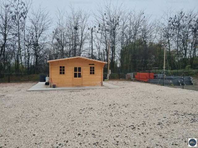 Kiadó telek, Gödöllőn 1200 E Ft / hó / költözzbe.hu
