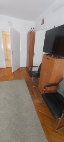 Kiadó téglalakás, albérlet, Pécsett 170 E Ft / hó, 1+1 szobás
