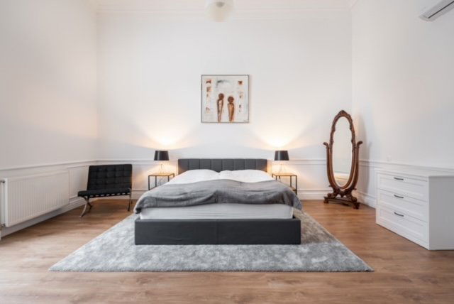 Kiadó téglalakás, albérlet, Budapesten, VI. kerületben