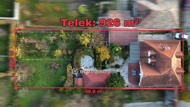 Eladó családi ház, Pápán 62.9 M Ft, 6 szobás