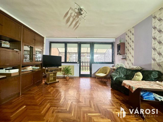 Eladó sorház, Szécsényen 45 M Ft, 4 szobás