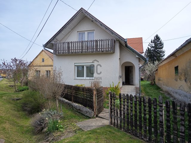 Eladó családi ház, Dobriban 33 M Ft, 4 szobás